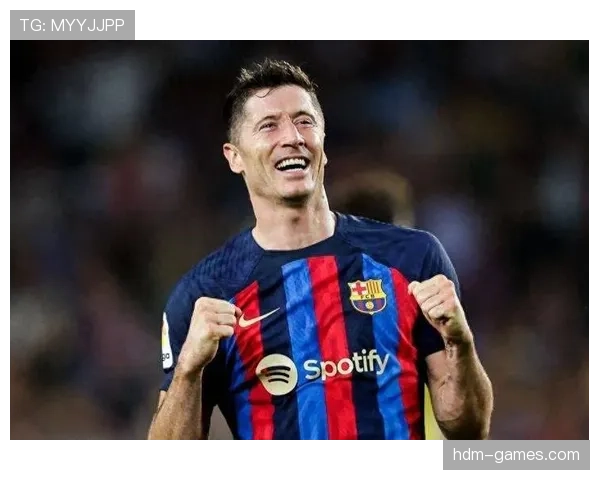 莱万多夫斯基破国家队进球纪录，状态回暖续写传奇篇章