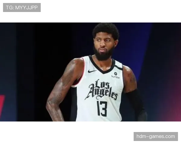 彭帅训练完直接啃鸡腿，这自律人设是不是有点绷不住了？